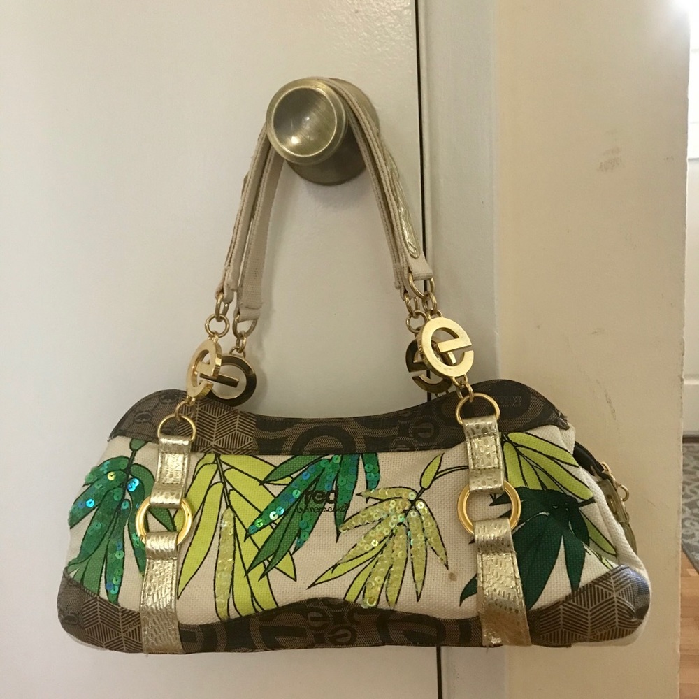Women’s casual hand bag